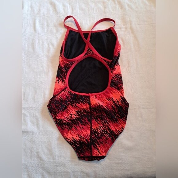 TYR women's size 36 or Medium black & red swimsuit. EUC - Picture 3 of 4